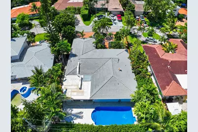 11530 NE 22nd Dr, North Miami, FL 33181 - Photo 38