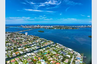 11530 NE 22nd Dr, North Miami, FL 33181 - Photo 42