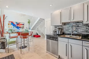 7700 Collins Ave, Miami Beach, FL 33141 - Photo 14
