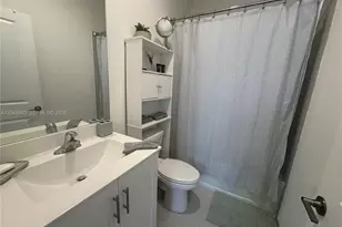 1886 SE 26th Rd, Homestead, FL 33035 - Photo 20