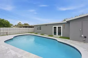 9771 NW 24th Pl, Sunrise, FL 33322 - Photo 38