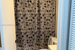 2911 SE 13th Rd, Homestead, FL 33035 - Photo 8