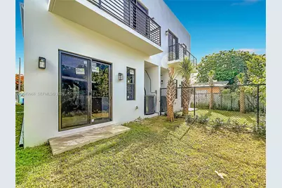 3730 SW 28th St, Miami, FL 33134 - Photo 36