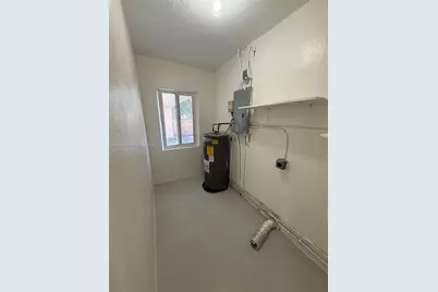 757 NW 47th St, Miami, FL 33127 - Photo 6