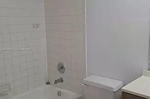 9022 NW 28th Dr, Coral Springs, FL 33065 - Photo 10