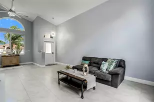 7569 Parkside Ln, Margate, FL 33063 - Photo 12