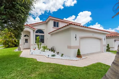 7569 Parkside Ln, Margate, FL 33063 - Photo 66