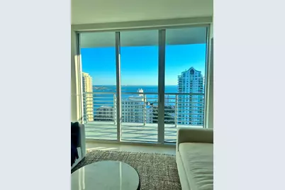 335 S Biscayne Blvd #4207, Miami, FL 33131 - Photo 6