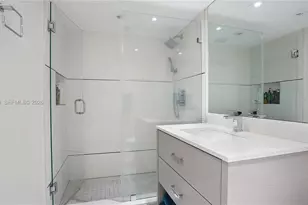 4301 Collins Ave, Miami Beach, FL 33140 - Photo 8