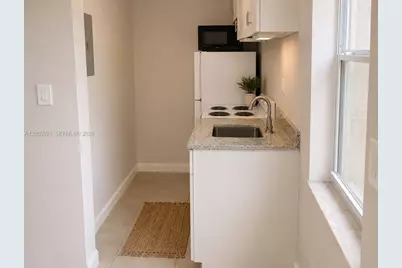 1920 SW 24th St #1, Miami, FL 33145 - Photo 4