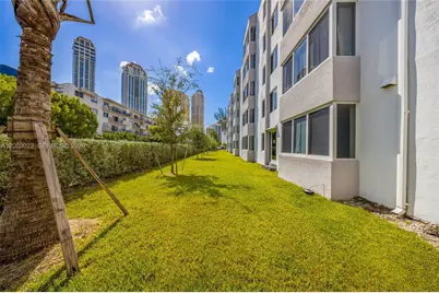250 180th Dr #352, Sunny Isles Beach, FL 33160 - Photo 22