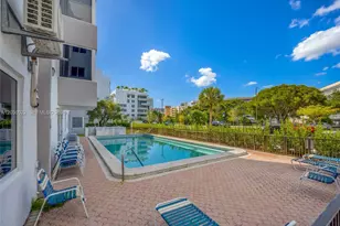 250 180th Dr, Sunny Isles Beach, FL 33160 - Photo 18