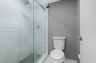 3800 S Ocean Dr, Hollywood, FL 33019 - Photo 18