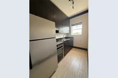 1330 Pennsylvania Ave #307, Miami Beach, FL 33139 - Photo 2