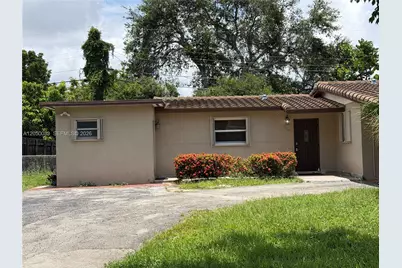 7889 NW 174th St #Studio, Hialeah, FL 33015 - Photo 8