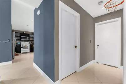 17971 SW 12th Ct, Pembroke Pines, FL 33029 - Photo 12