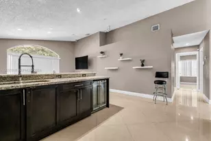 17971 SW 12th Ct, Pembroke Pines, FL 33029 - Photo 2