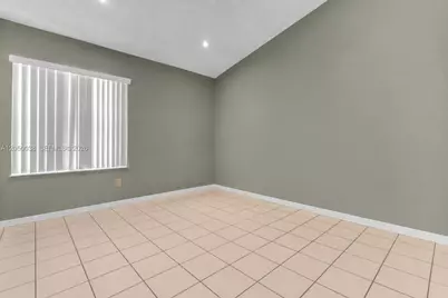 17971 SW 12th Ct, Pembroke Pines, FL 33029 - Photo 14