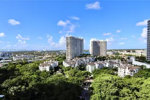 3000 Island Blvd, Aventura, FL 33160 - Photo 32