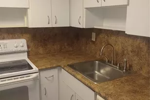 8315 SW 72nd Ave, Miami, FL 33143 - Photo 8