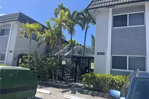1000 SE 15th St, Fort Lauderdale, FL 33316 - Photo 1