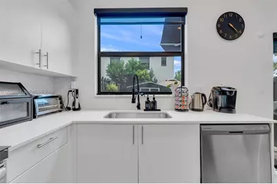 12990 SW 232nd Ln, Homestead, FL 33170 - Photo 14