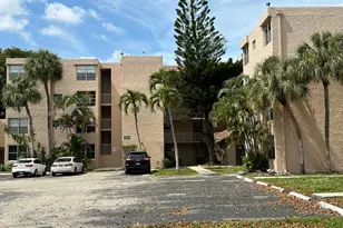 9410 Live Oak Pl, Davie, FL 33324 - Photo 2