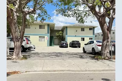 10765 SW 4th St #3, Sweetwater, FL 33174 - Photo 1