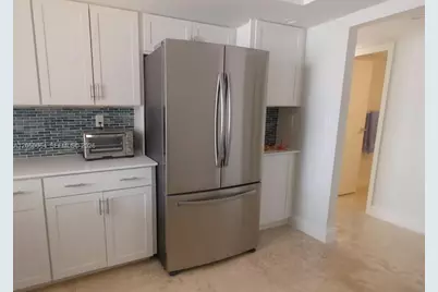 1000 Parkview Dr #125, Hallandale Beach, FL 33009 - Photo 1
