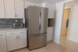 1000 Parkview Dr, Hallandale Beach, FL 33009 - Photo 1