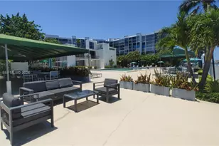 1000 Parkview Dr, Hallandale Beach, FL 33009 - Photo 48