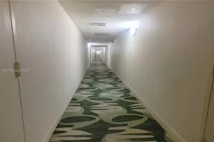 1000 Parkview Dr, Hallandale Beach, FL 33009 - Photo 18