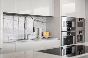 10203 Collins Ave, Bal Harbour, FL 33154 - Photo 10