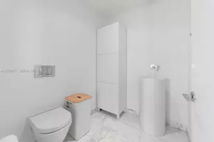 10203 Collins Ave, Bal Harbour, FL 33154 - Photo 30