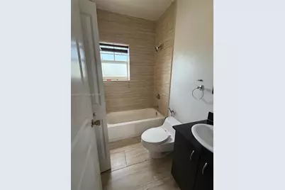 1330 Pennsylvania Ave #303, Miami Beach, FL 33139 - Photo 2