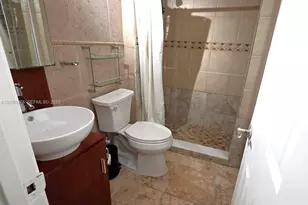 1301 NE Miami Gardens Dr, Miami, FL 33179 - Photo 8