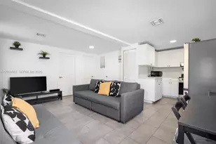 416 NW 58th Ave, Miami, FL 33126 - Photo 4