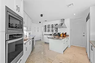 1643 Brickell Ave, Miami, FL 33129 - Photo 12