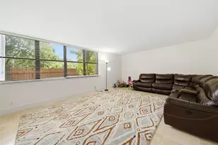 3440 NE 192 St, Aventura, FL 33180 - Photo 14