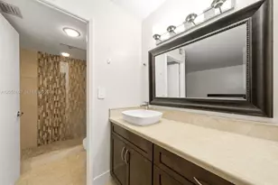 3440 NE 192 St, Aventura, FL 33180 - Photo 20
