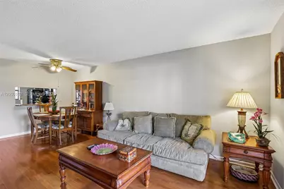 7094 Golf Colony Ct #104, Lake Worth, FL 33467 - Photo 6