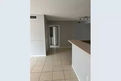 11185 SW 6th St #201, Pembroke Pines, FL 33025 - Photo 4