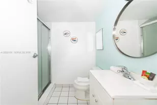 710 Washington Ave, Miami Beach, FL 33139 - Photo 4