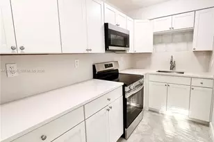 1632 NE 4th Pl, Fort Lauderdale, FL 33301 - Photo 6
