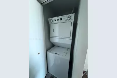 60 SW 13th St #2613, Miami, FL 33130 - Photo 8