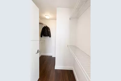 60 SW 13th St #2613, Miami, FL 33130 - Photo 6