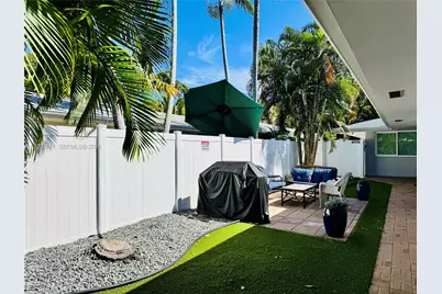 1632 NE 4th Pl #2, Fort Lauderdale, FL 33301 - Photo 12
