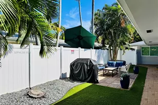 1632 NE 4th Pl, Fort Lauderdale, FL 33301 - Photo 12