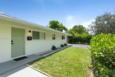 702 NW 18th St #1-2, Fort Lauderdale, FL 33311 - Photo 1