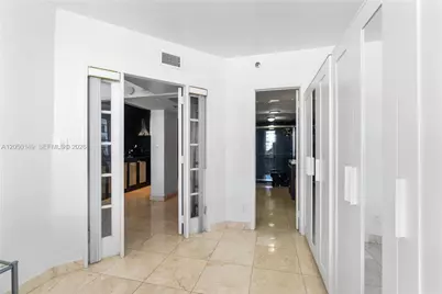100 Lincoln Rd #1020, Miami Beach, FL 33139 - Photo 18